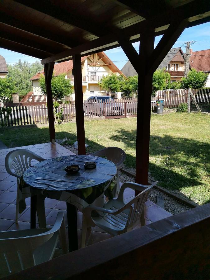 Roland Apartman Apartman Balatonlelle Kültér fotó